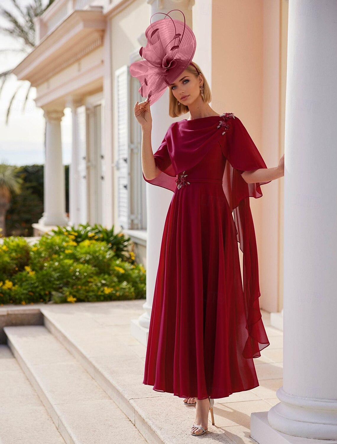 Buyishang A-Line Dress Mother of the Bride Dress Elegant Bateau Neck Ankle Length Stretch Chiffon Short Sleeve with Lace Tier Solid Color